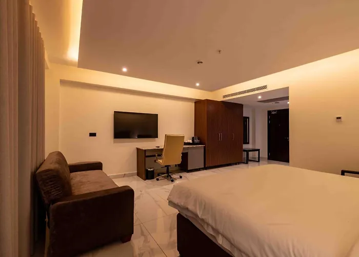 Palms By Eagles Airport City Accra